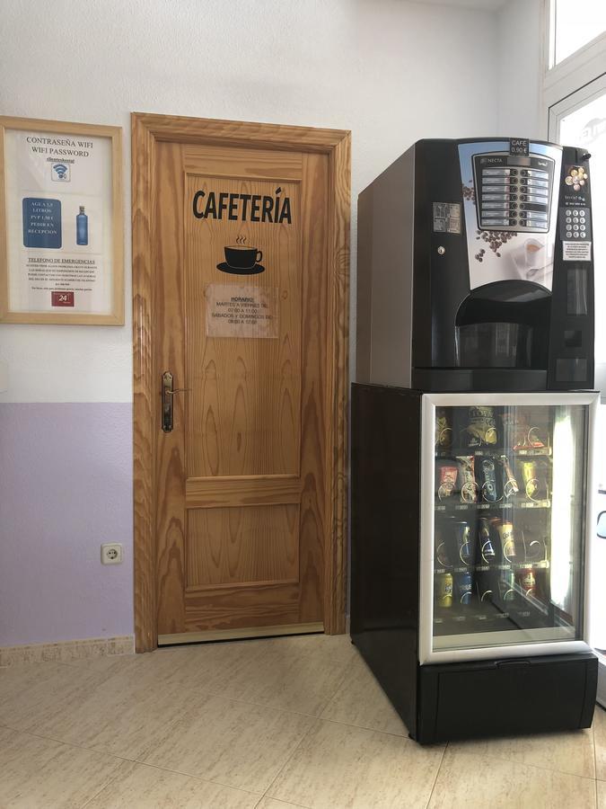 Hostal 82 Olias del Rey Ngoại thất bức ảnh